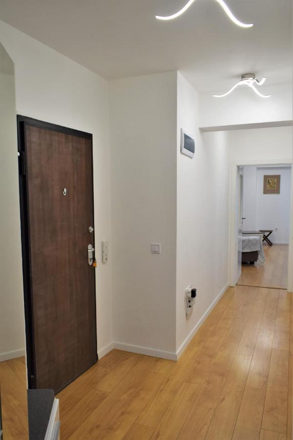 Top Center Apartment Gramophone With Private Parking Burgas City Exteriér fotografie